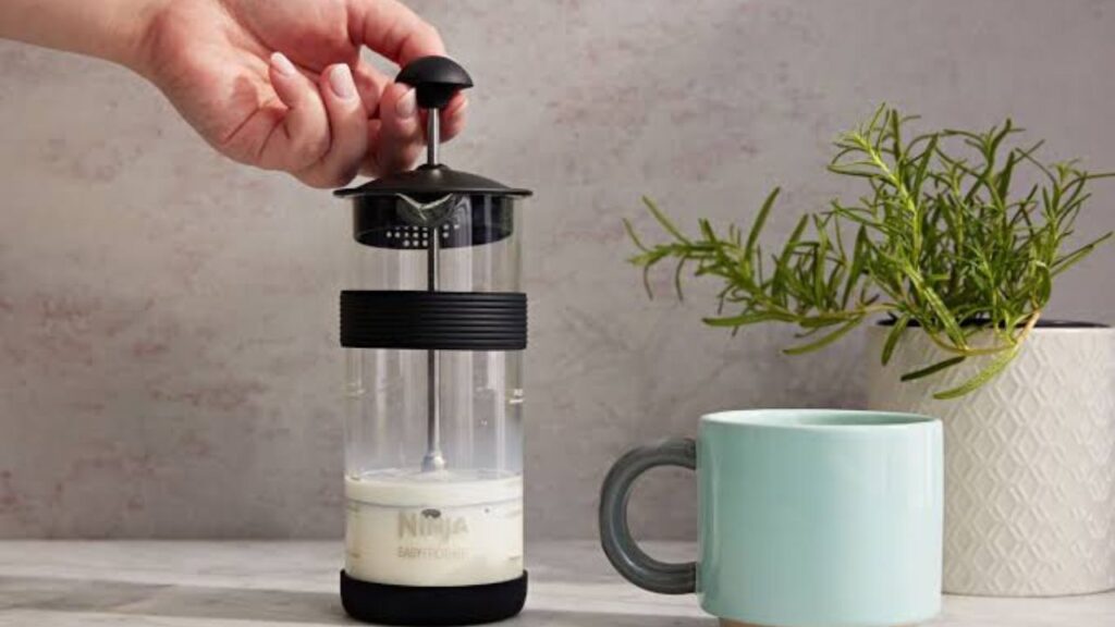 Ninja Coffee Bar Easy Milk Frother